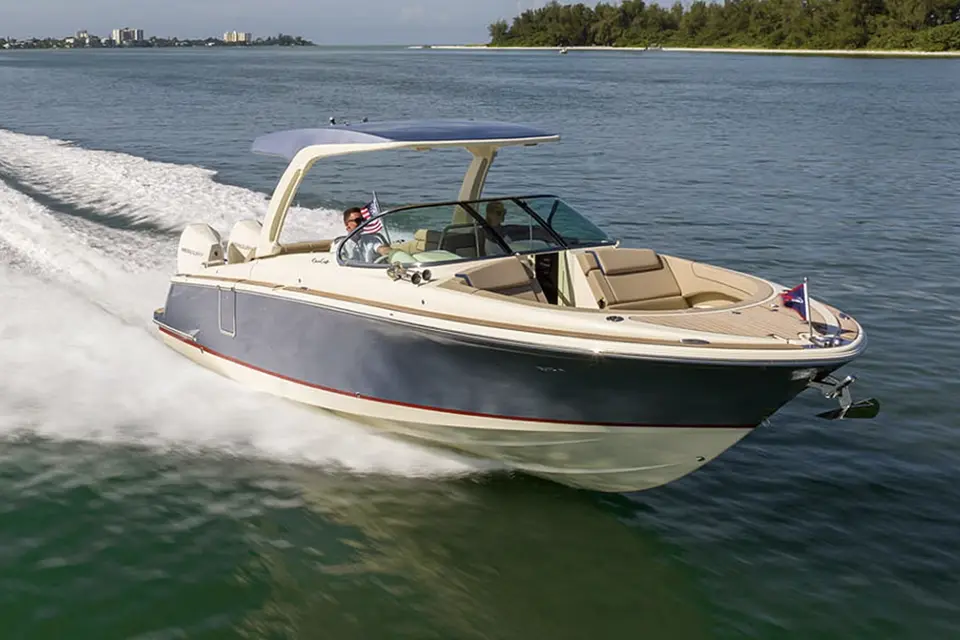 Bowriders on the water