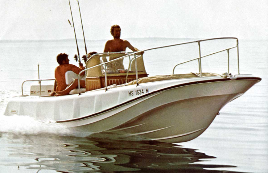 1972 Boston Whaler Outrage