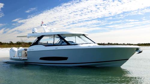regal-lx43-side.jpg