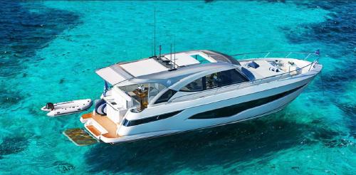 riviera-4300-sports-express.jpg