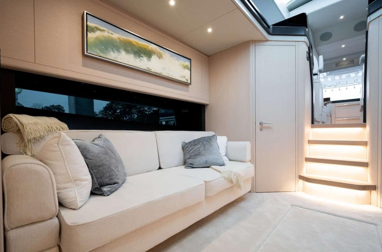 Scout 670 Cabin
