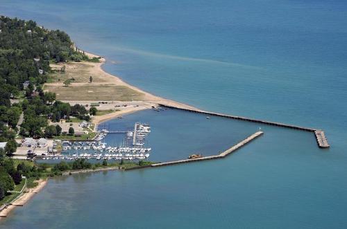 port-sanilac-harbour.jpg